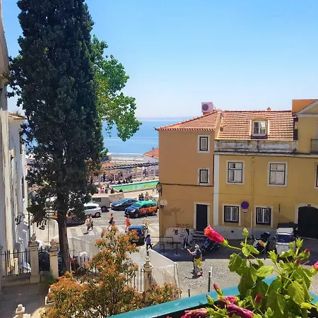 Contador Mor And Guest house *