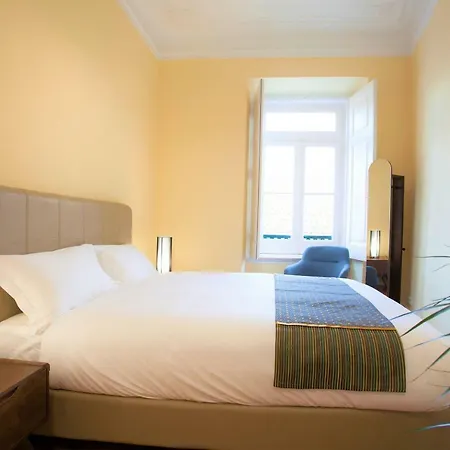 Contador Mor And בית הארחה